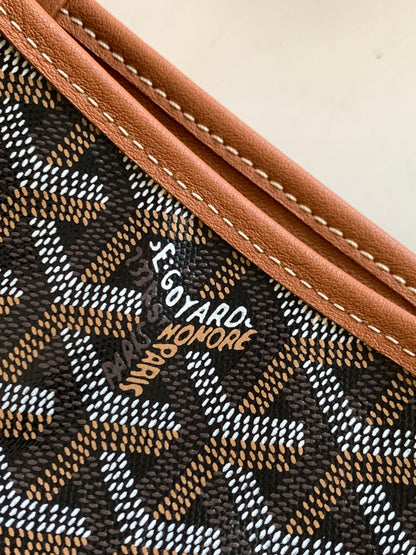 Classic Pattern Tote Bag - women's bag, detail view 6 | LUXIUM MARKET