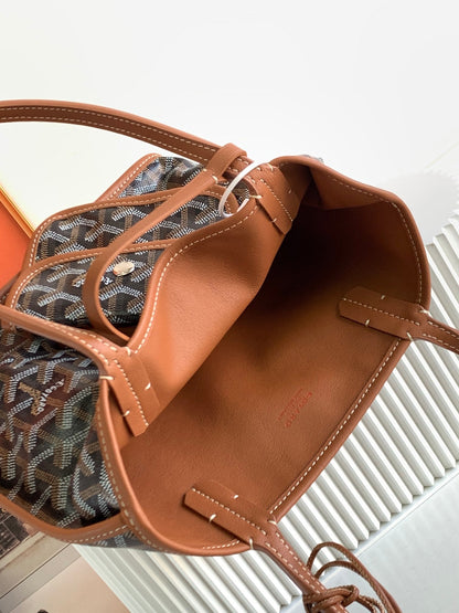Classic Pattern Tote Bag - women's bag, detail view 7 | LUXIUM MARKET