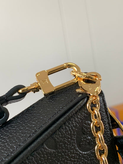Embossed Leather Shoulder Bag - women's bag, detail view 4 | LUXIUM MARKET
