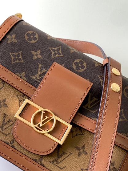 Classic Monogram Shoulder Bag - women's bag, detail view 2 | LUXIUM MARKET